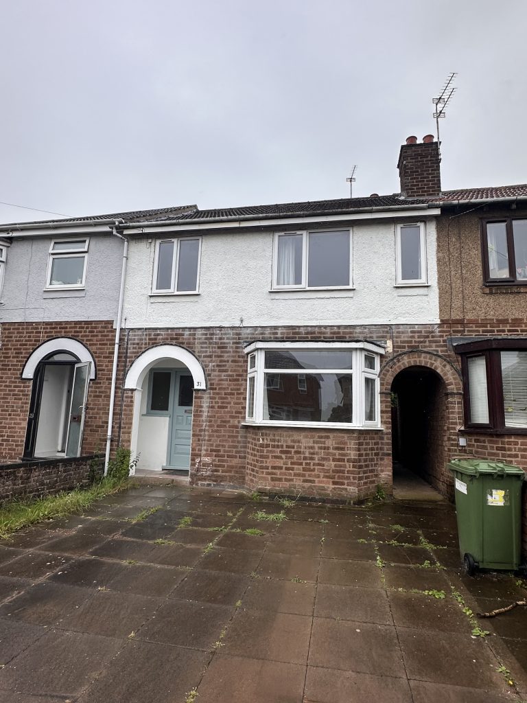 Westlea Road Leamington Spa CV31 3JJ